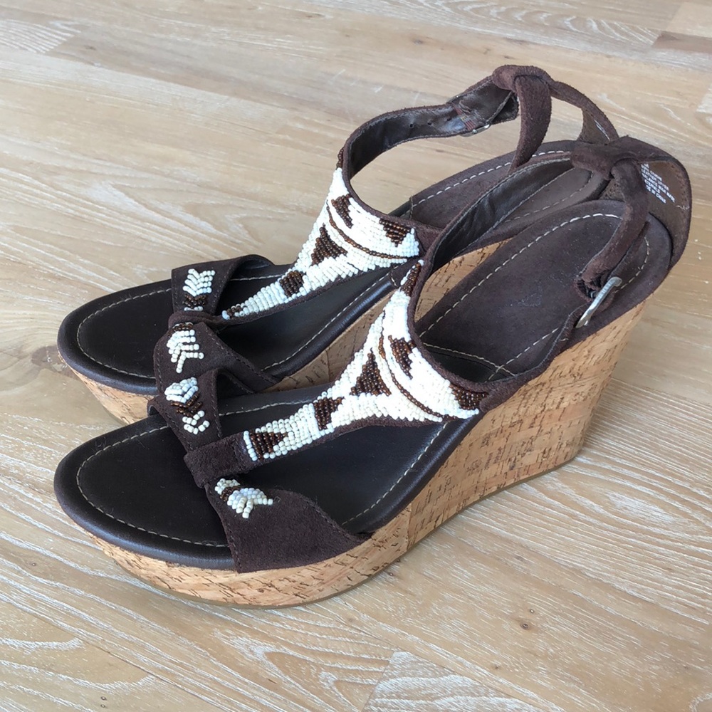 Mia wedges size 8